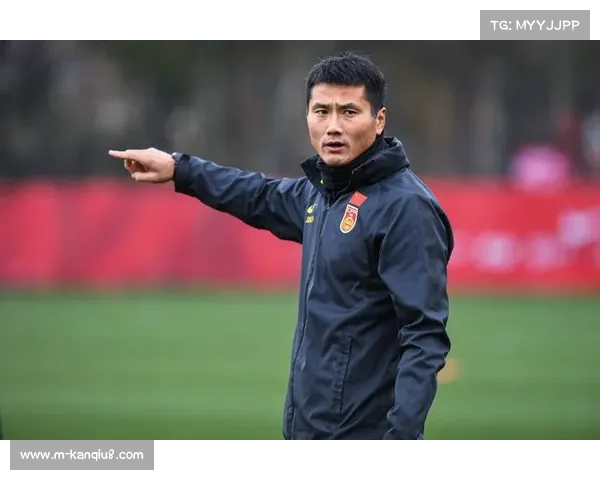 国脚邵佳一挂帅中国男足U22，率队备战U23亚洲杯预选赛。